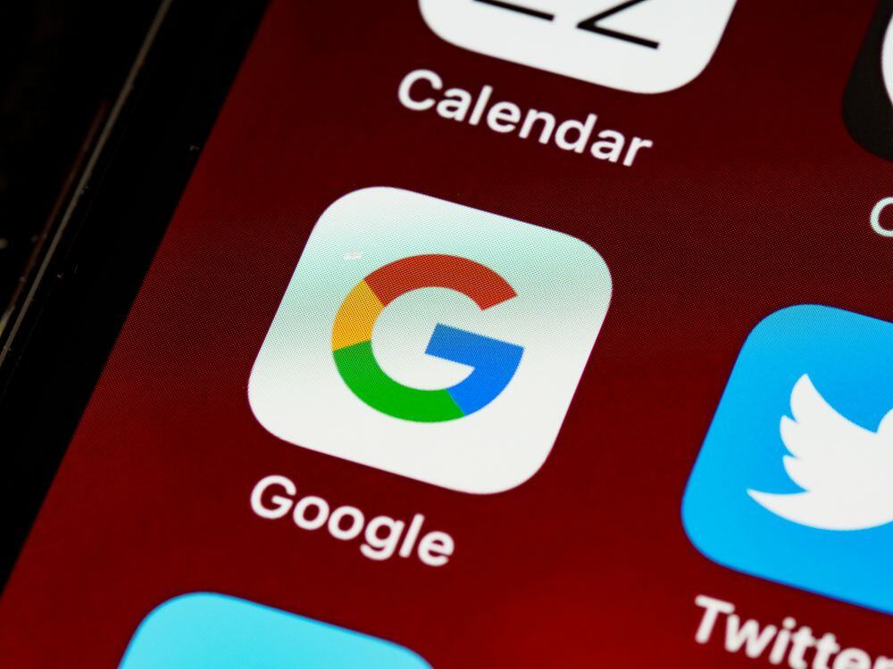 Exemplos práticos de quanto custa google ads: CPC, orçamento diário e metas de CPA/ROAS
