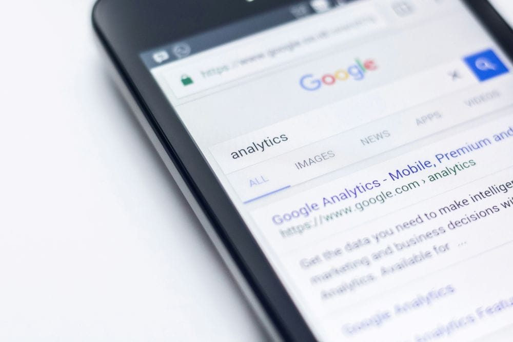 Exemplo prático de como funciona o Google Ads: leilão, Ad Rank e qualidade